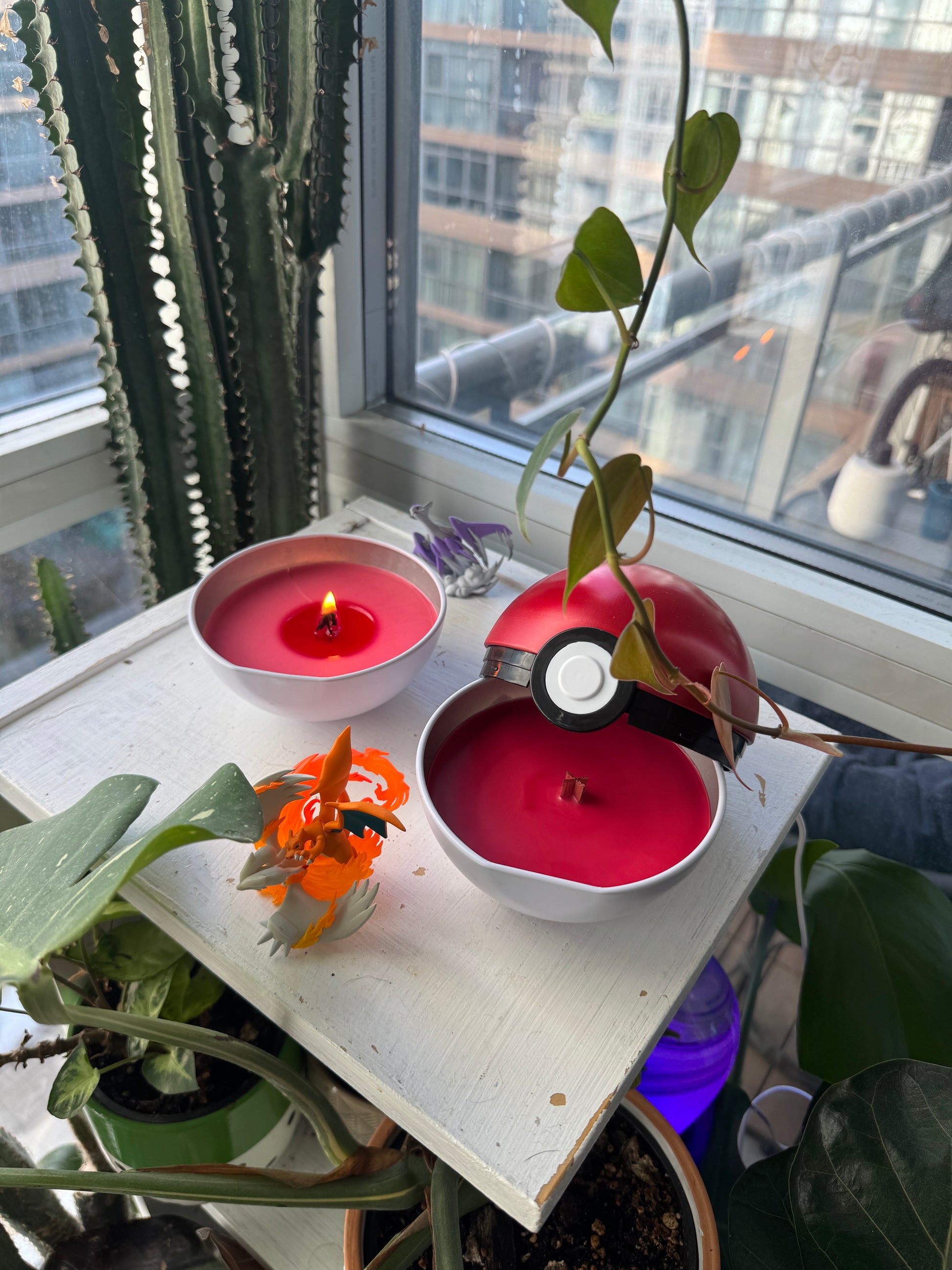 Poke Ball Candle (Pokemon)