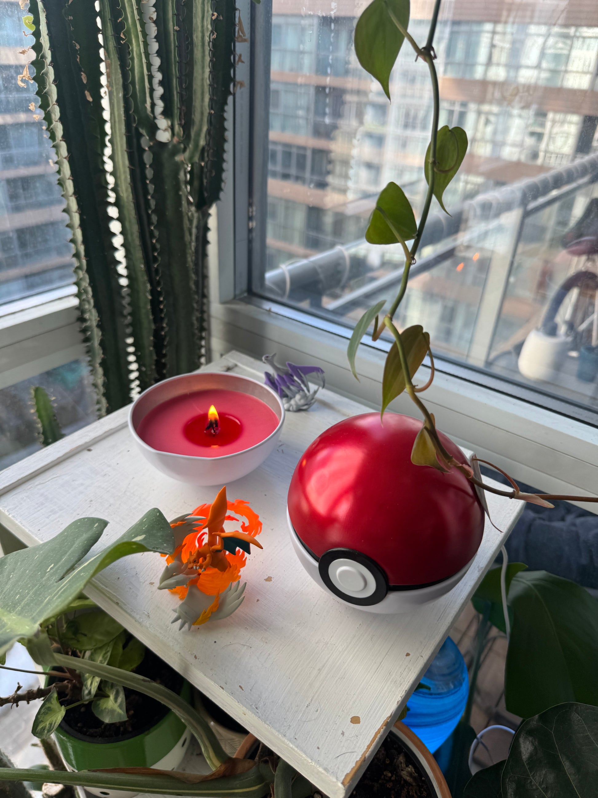 Poke Ball Candle (Pokemon)