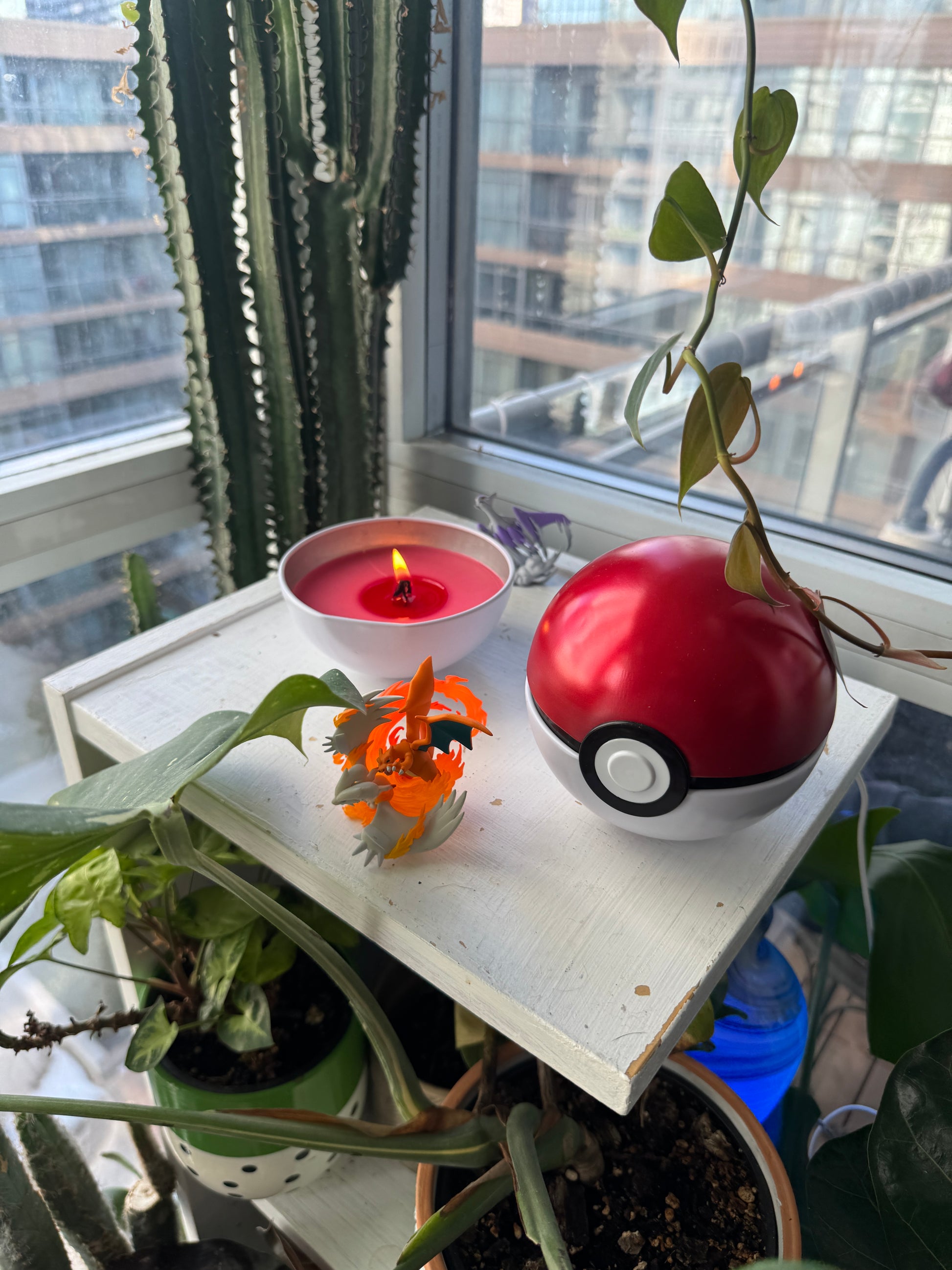Poke Ball Candle (Pokemon)