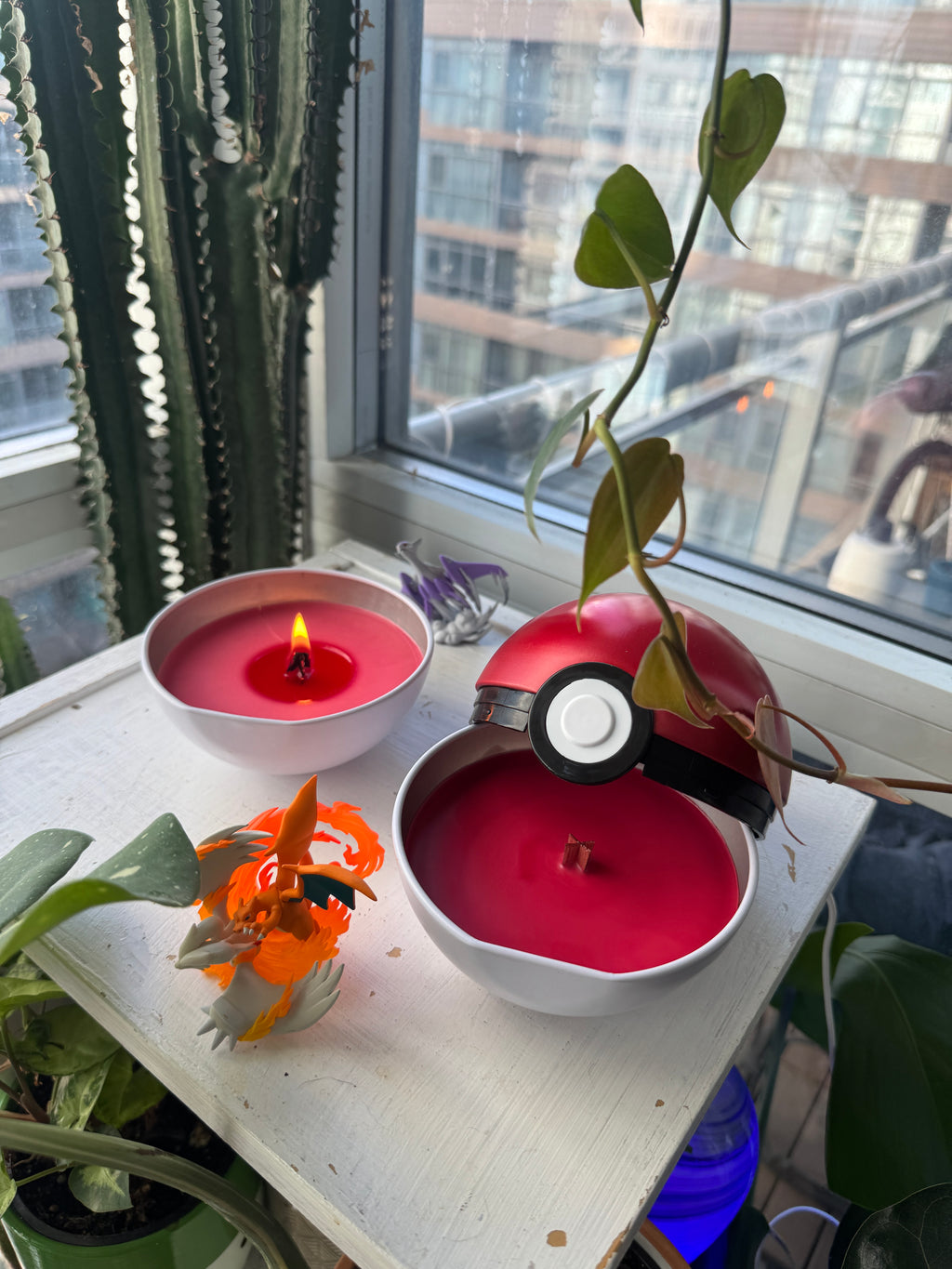 Poke Ball Candle (Pokemon)