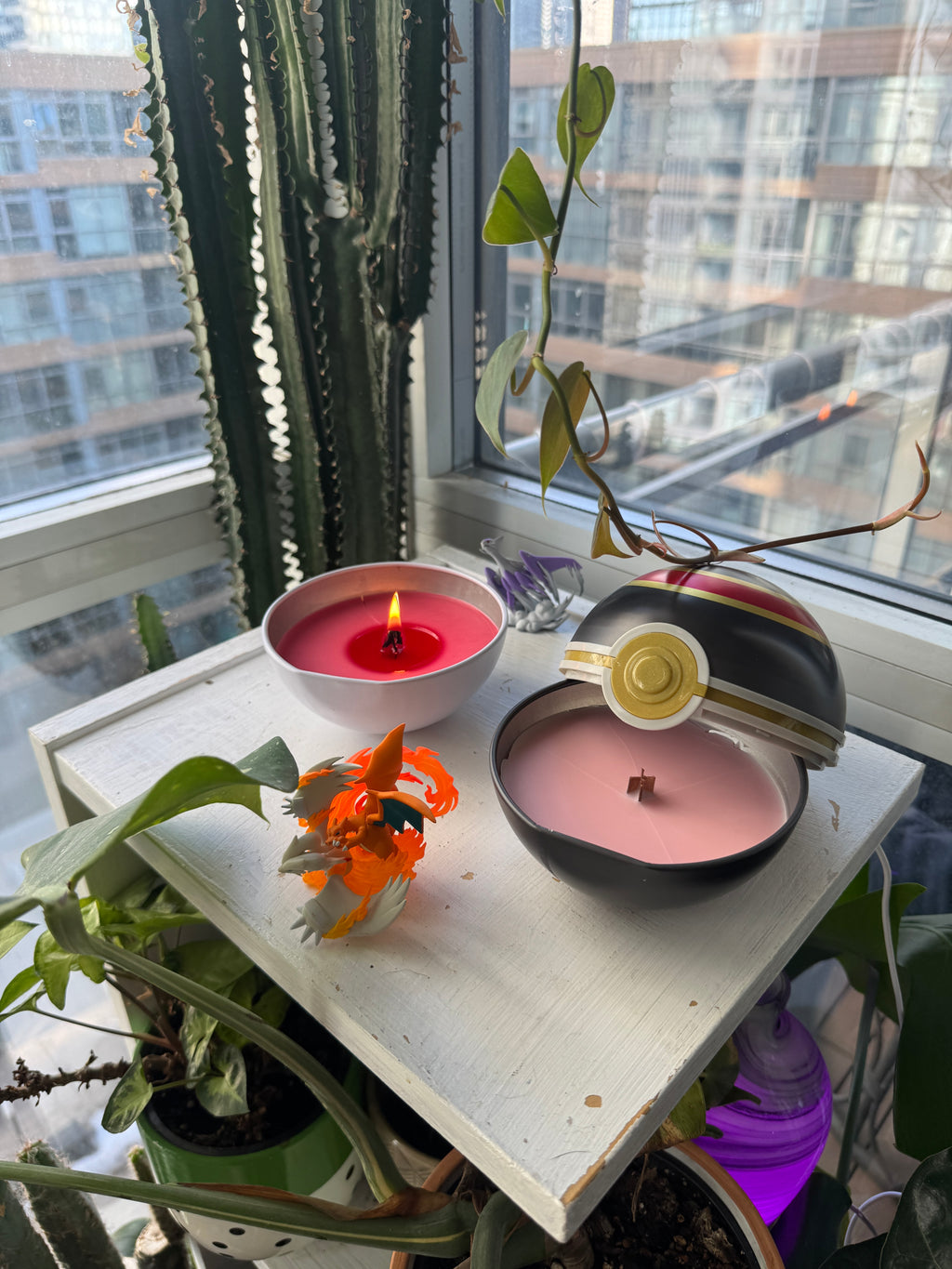 Luxury Ball Candle (Pokemon)