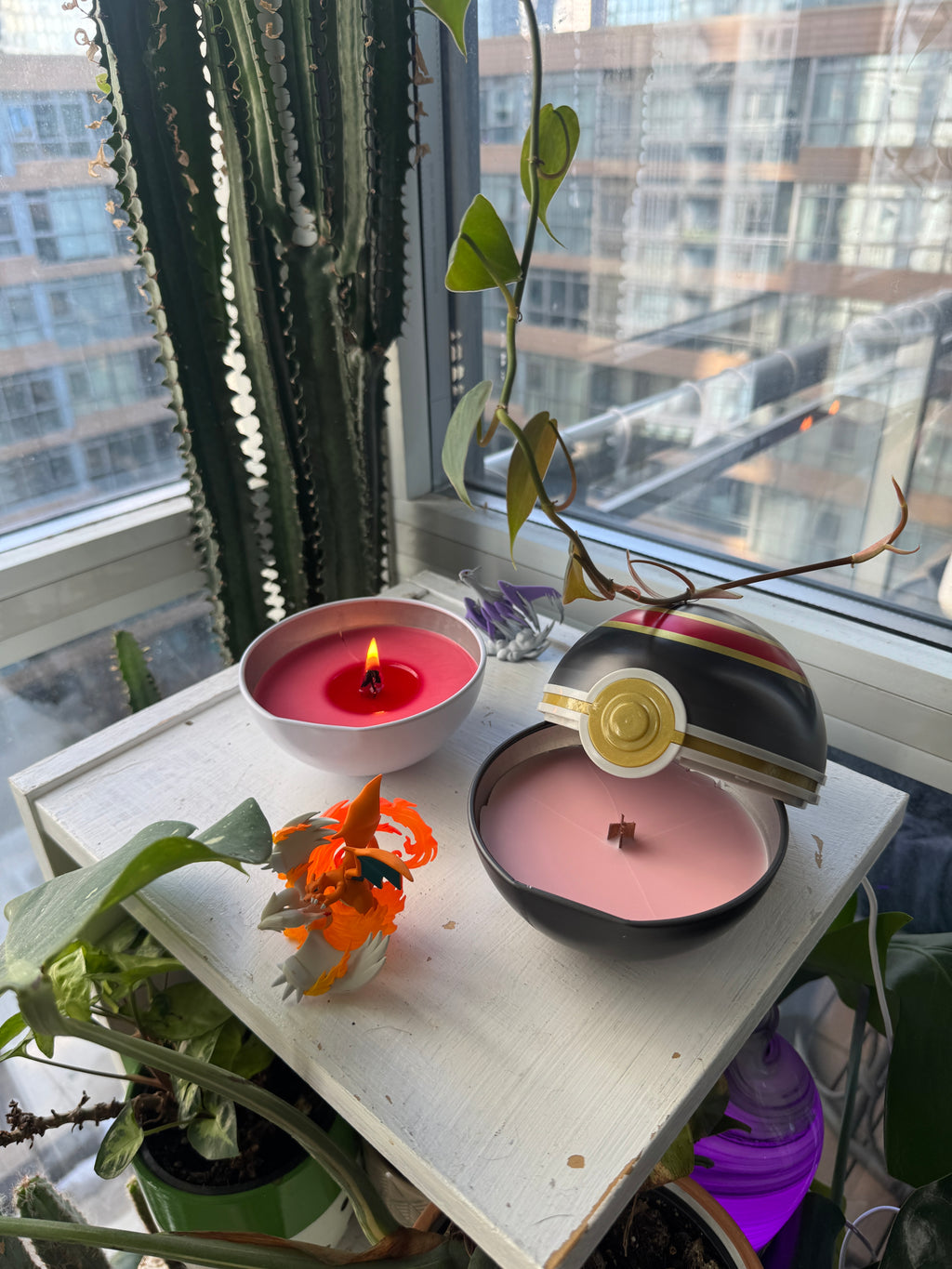 Luxury Ball Candle (Pokemon)