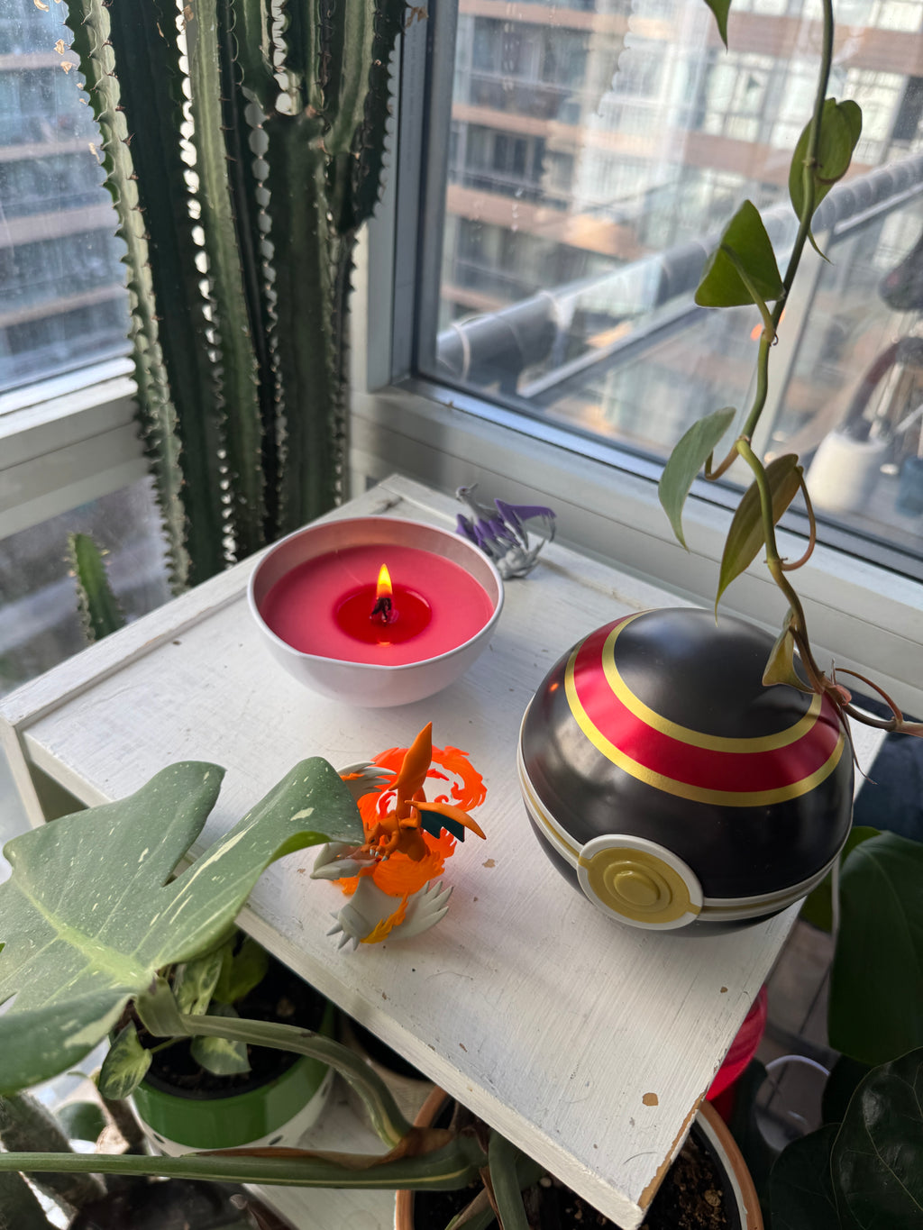 Luxury Ball Candle (Pokemon)
