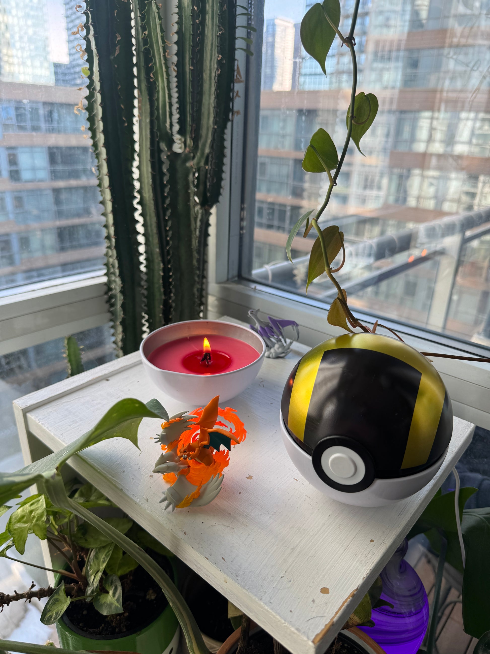 Ultra Ball Candle (Pokemon)