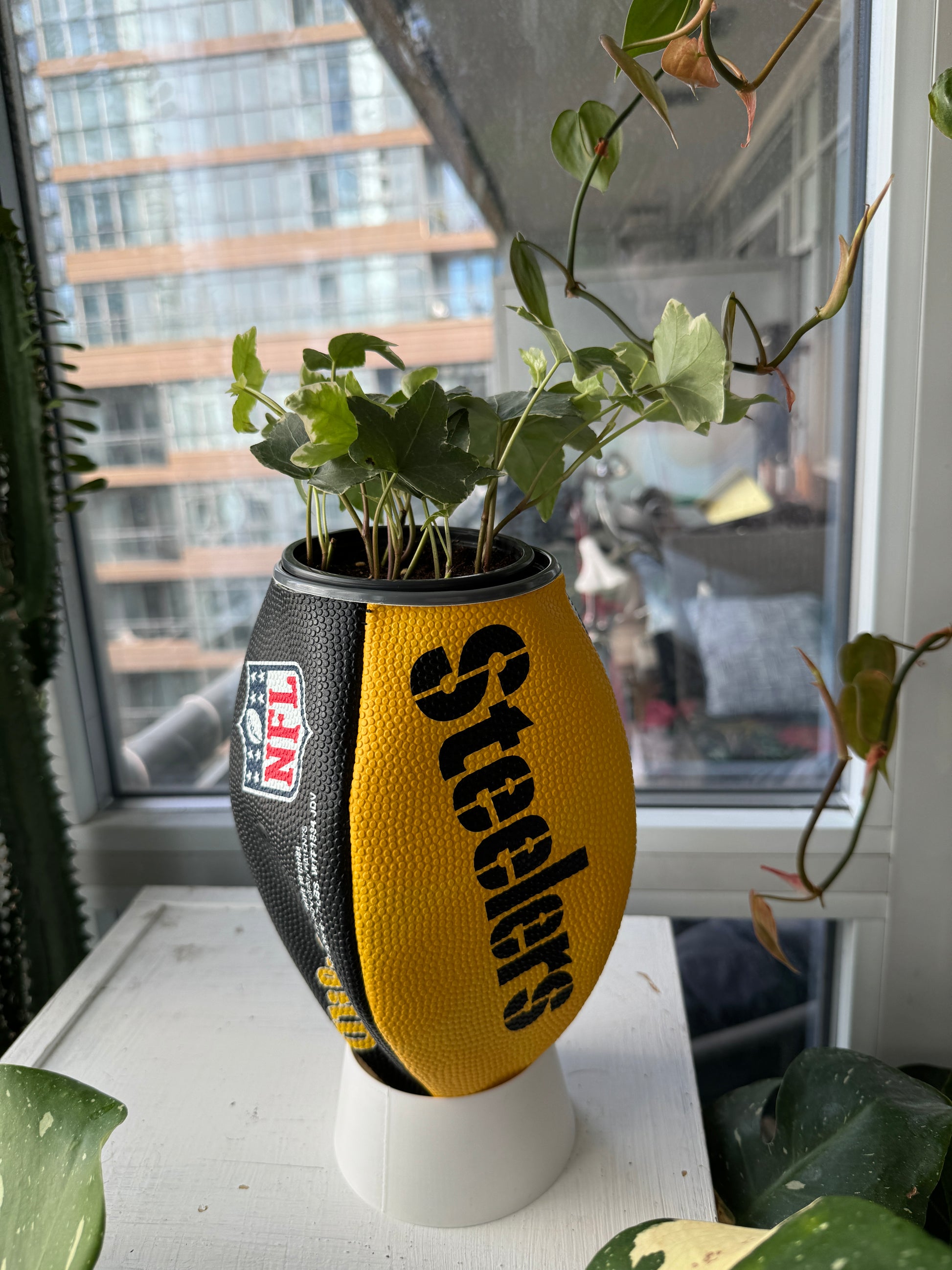 Large Football Planter (Pittsburg Steelers)
