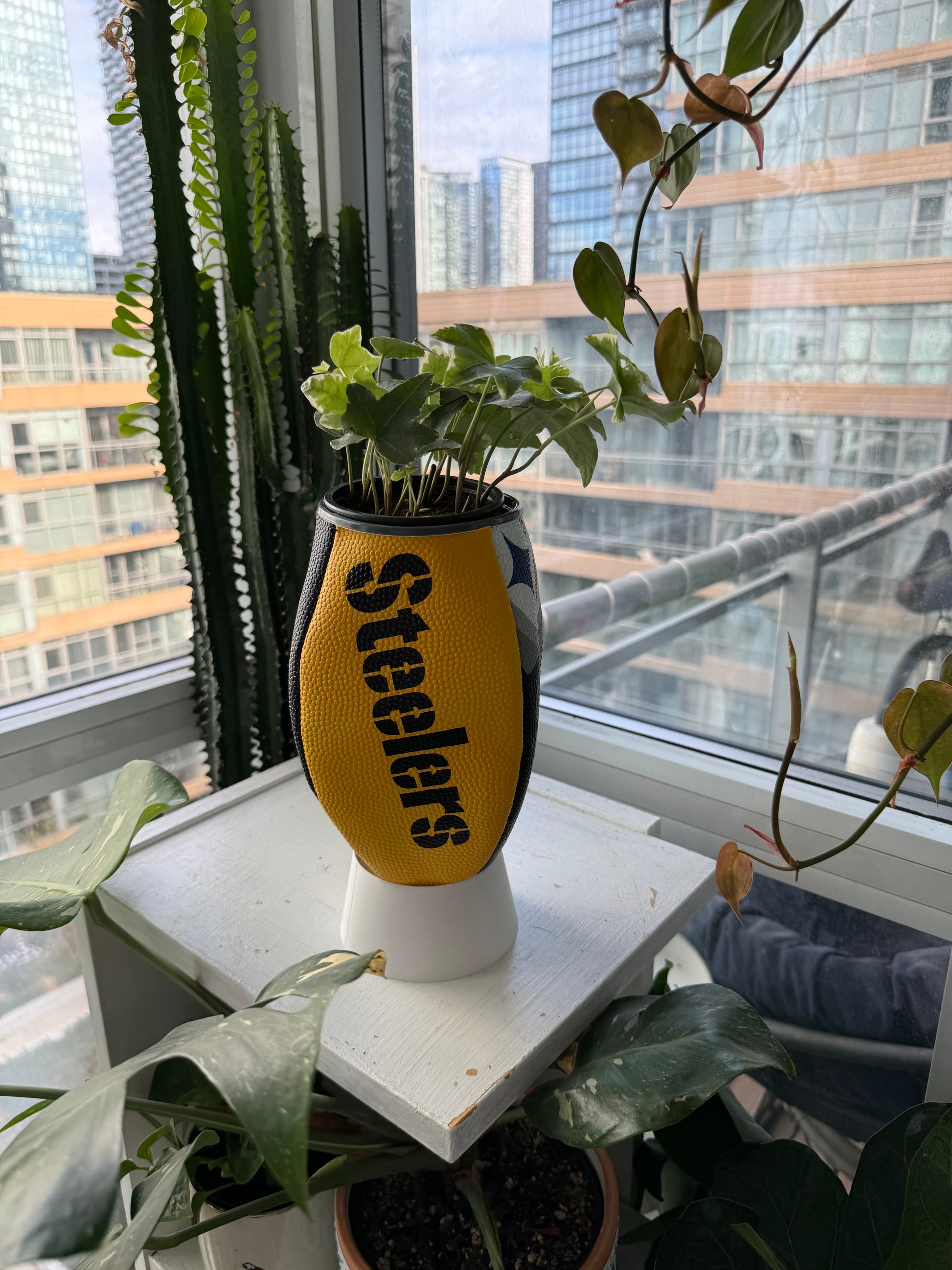 Large Football Planter (Pittsburg Steelers)
