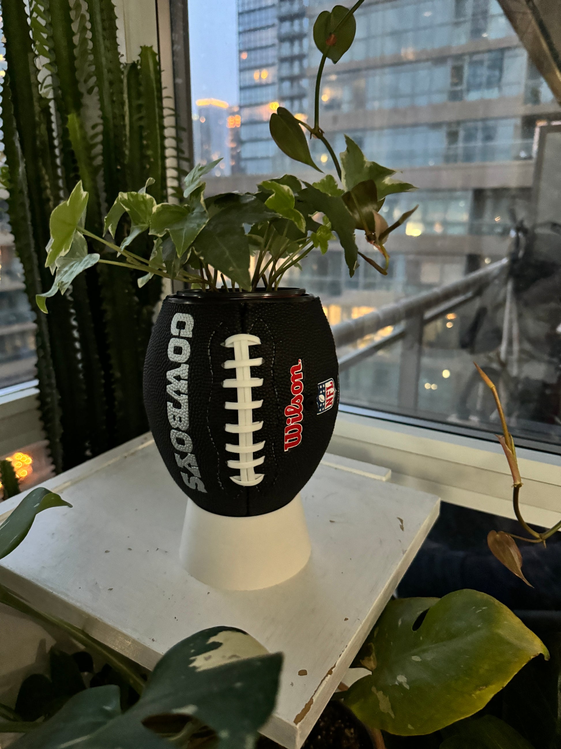 Mini Football Planter (Dallas Cowboys)