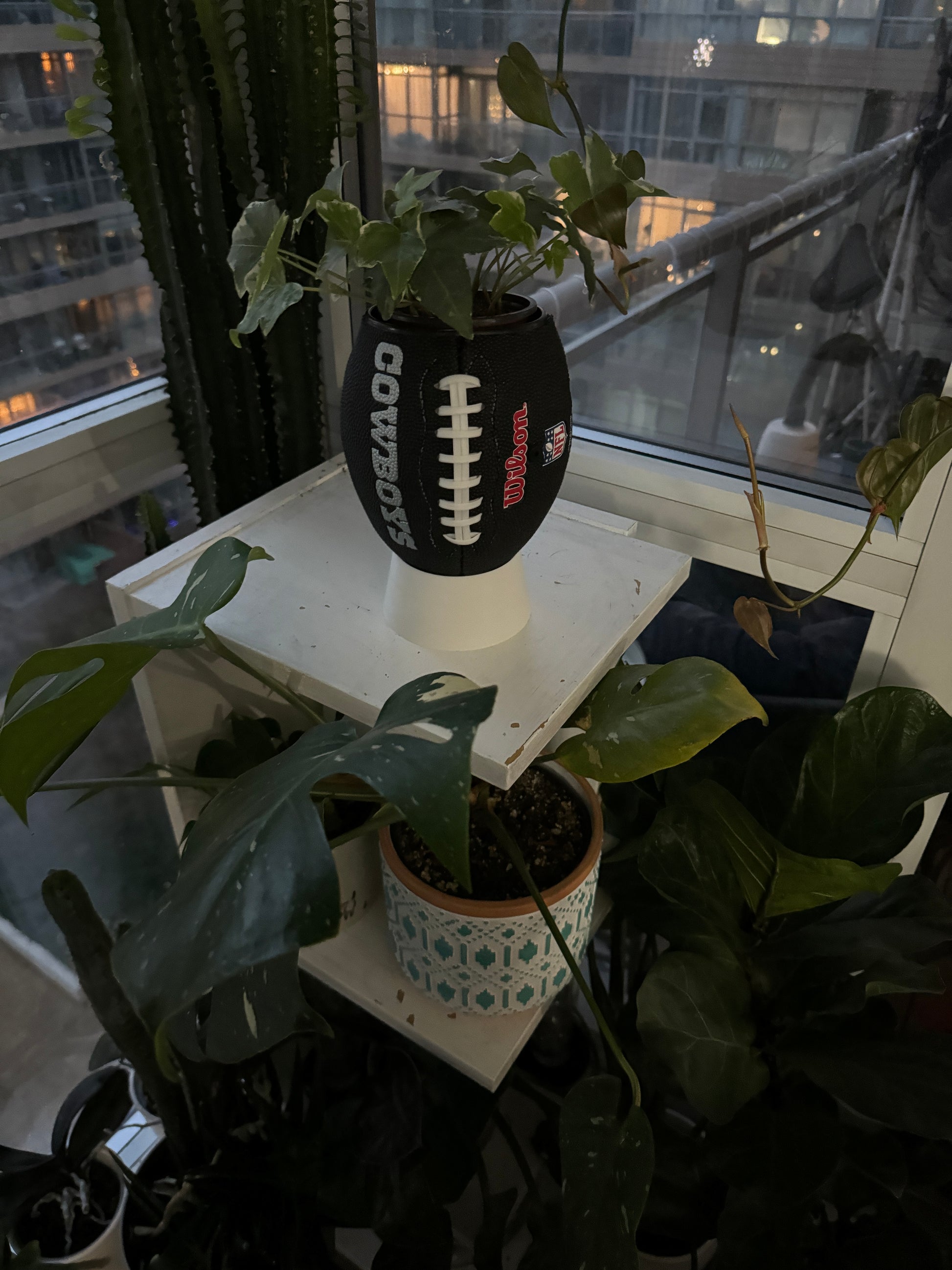 Mini Football Planter (Dallas Cowboys)