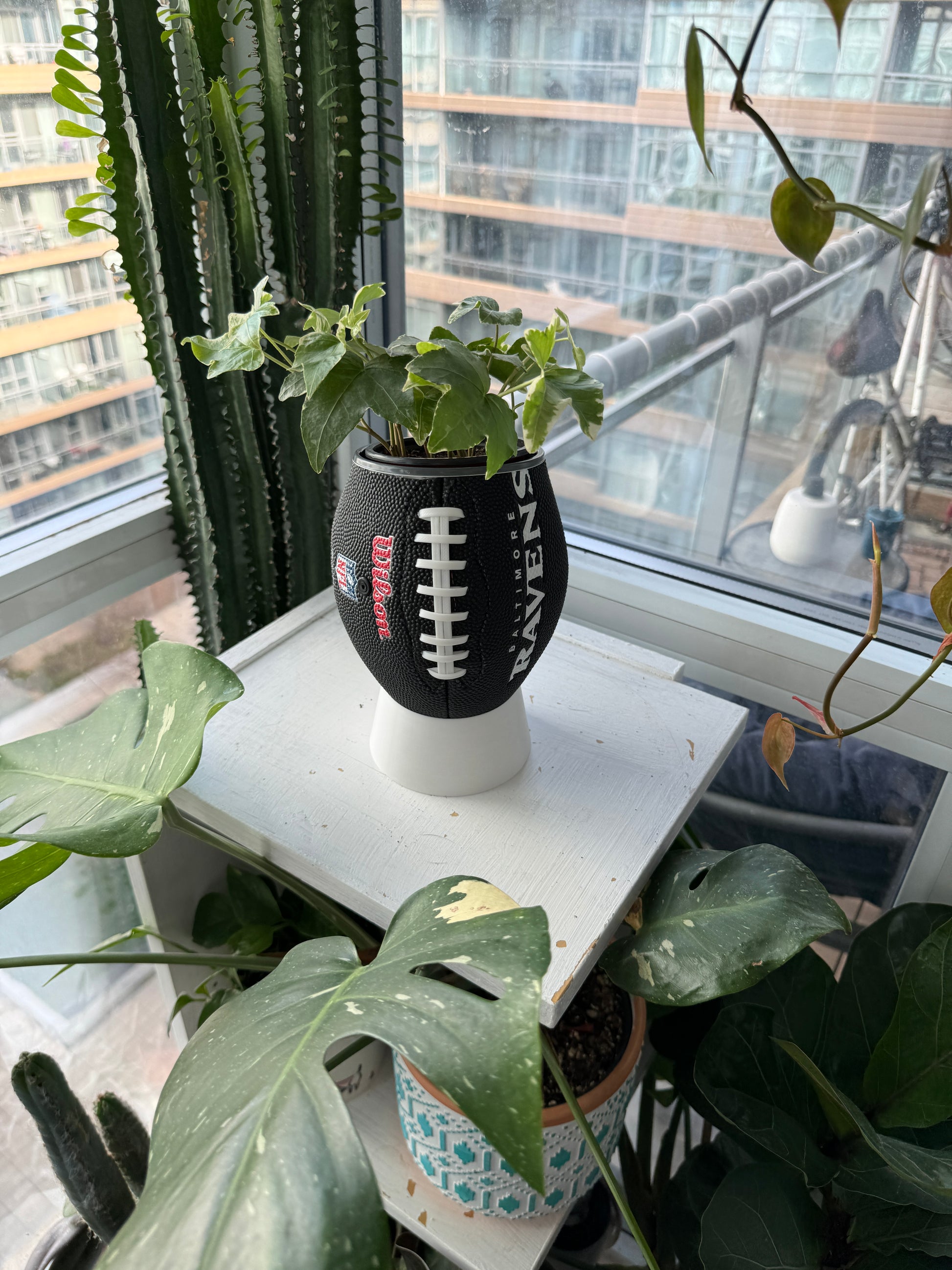 Mini Football Planter (Baltimore Ravens)