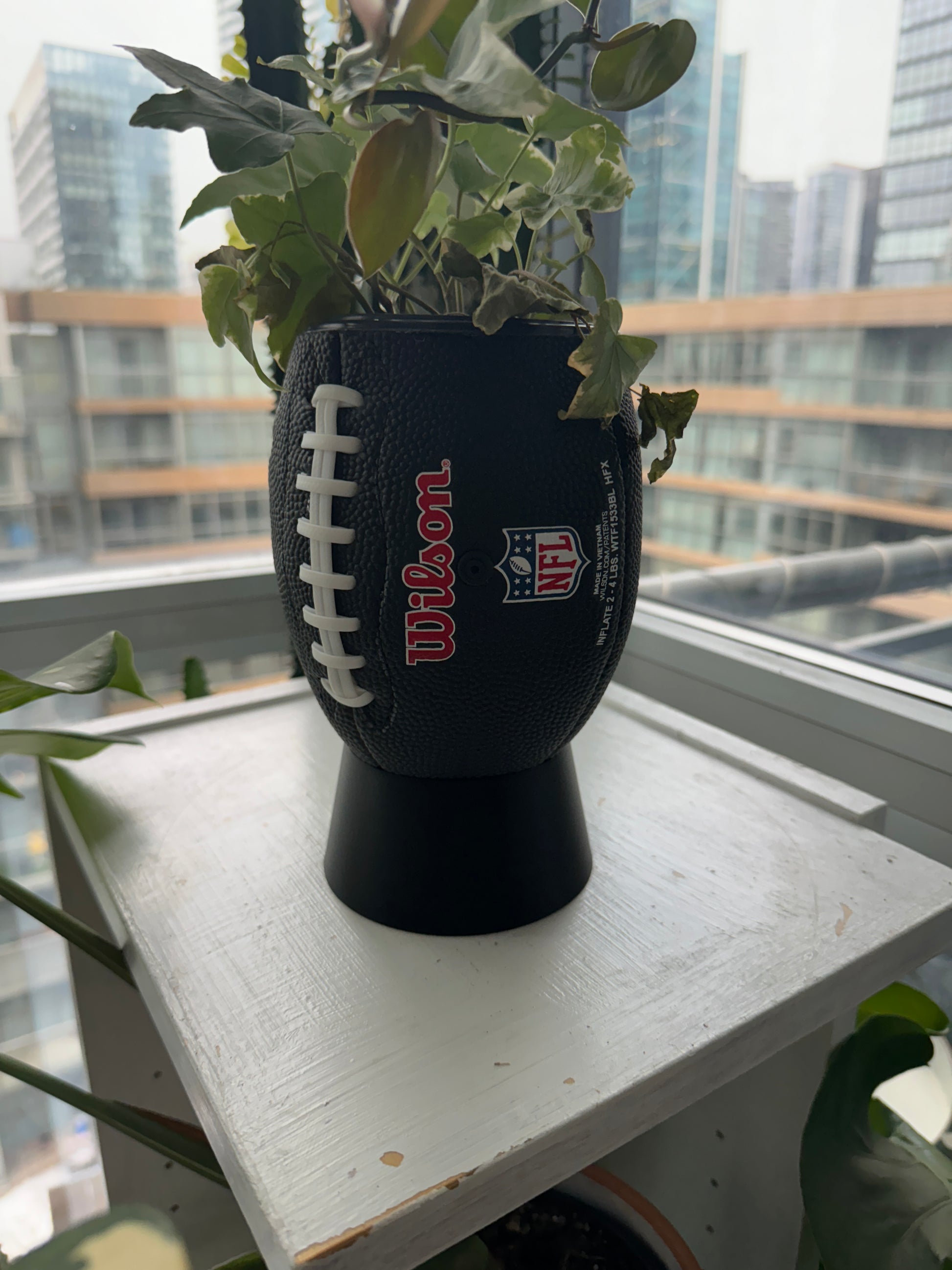Mini Football Planter (New Orleans Saints)