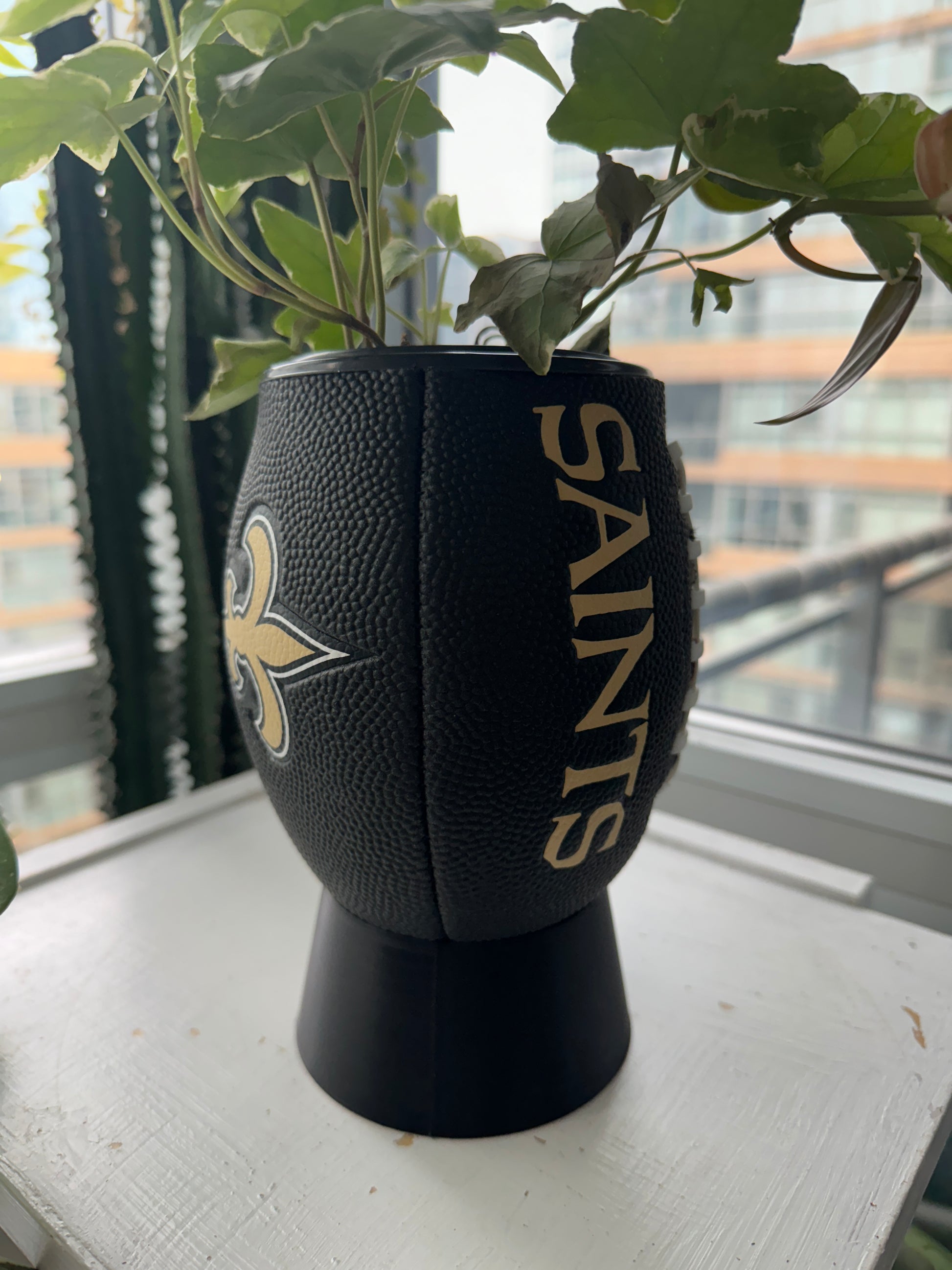 Mini Football Planter (New Orleans Saints)
